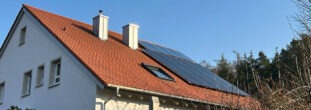 Energetische Dachsanierung mit Photovoltaikanlage